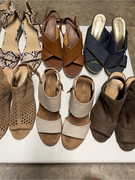 Toms Shoes - Wedge bundle size 8-9